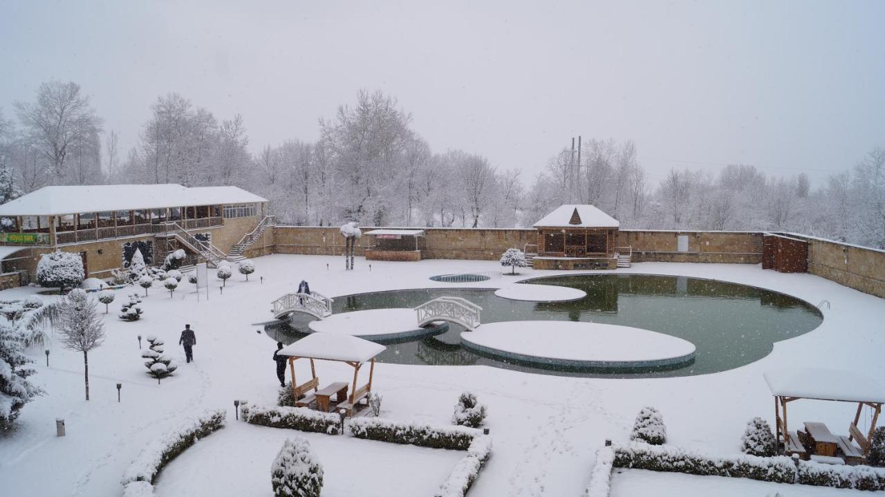 Gabala Yeddi Gozel Hotel Exterior foto